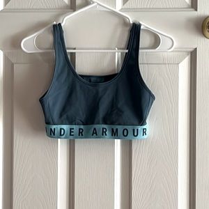 Under Armour fitted blue/green sports bra. Size S.